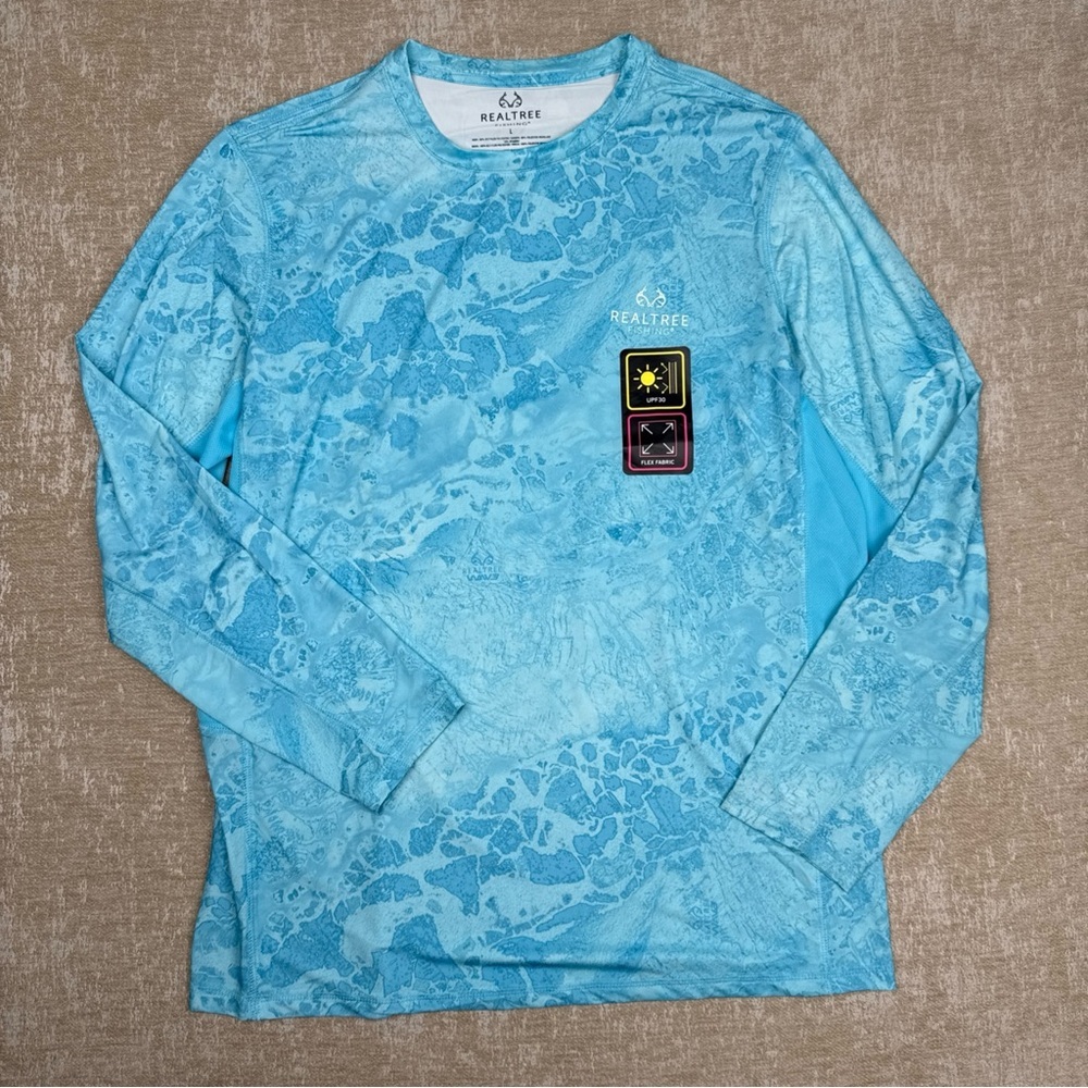 Realtree Fishing Mens L Shirt. Lt Blue Flex Fabric UPF 30 NWT
